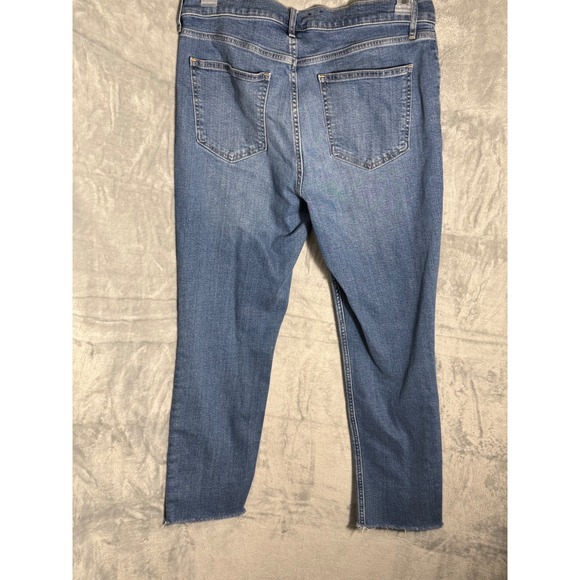 GAP Vintage Slim Mid Rise Jeans Women's Size 14R Medium Wash Frayed Hem‎ - Picture 4 of 10